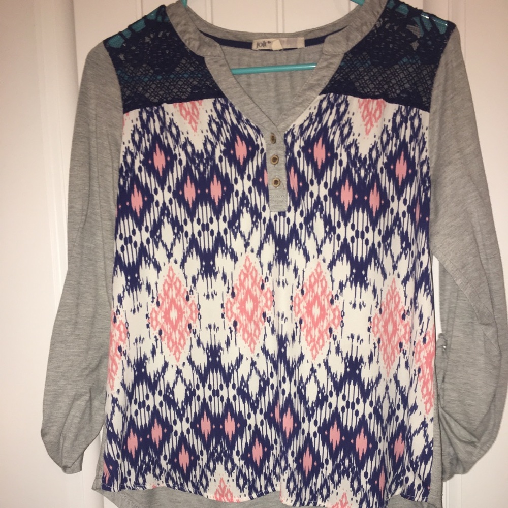 long sleeve shirt